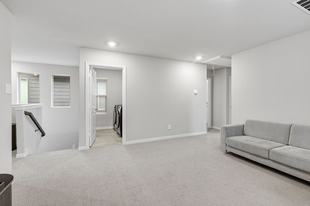 2724 Big Bend Mews, Corinth, TX 76210