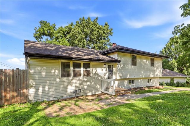 4142 N Lister Avenue, Kansas City, MO 64117