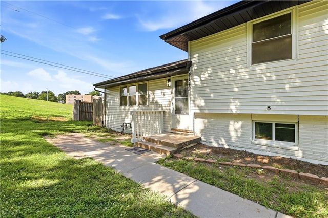 4142 N Lister Avenue, Kansas City, MO 64117