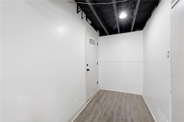 4142 N Lister Avenue, Kansas City, MO 64117