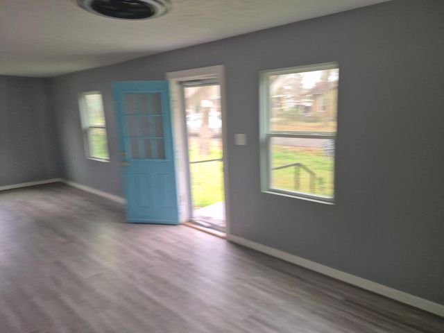 1017 Hazel Avenue, Huntsville, TX 77320