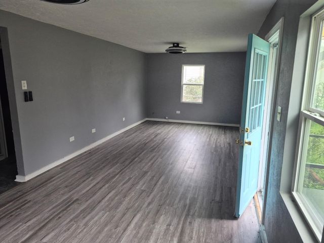 1017 Hazel Avenue, Huntsville, TX 77320