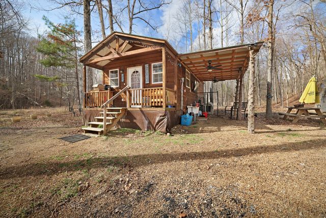 4971 Hackberry Dr, Nunnelly, TN 37137