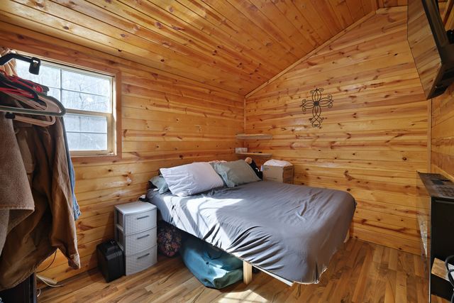 4971 Hackberry Dr, Nunnelly, TN 37137