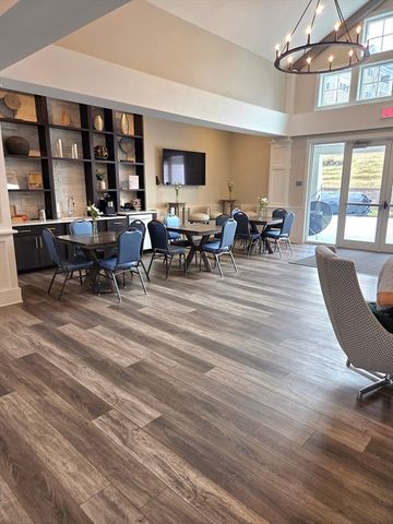 12308 Peters Farm Way 308, Westborough, MA 01581