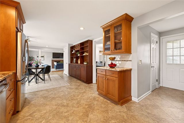 302 East Street, Pittsford, NY 14534