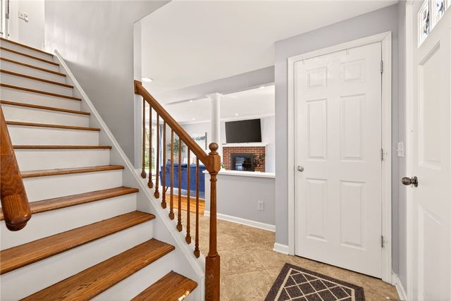 302 East Street, Pittsford, NY 14534