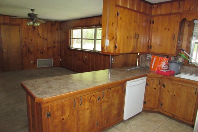 107 E Rankin St., Columbia, MS 39429