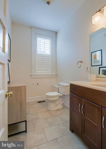 2410 N 2ND ST, Harrisburg, PA 17110