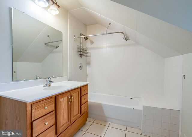 2410 N 2ND ST, Harrisburg, PA 17110