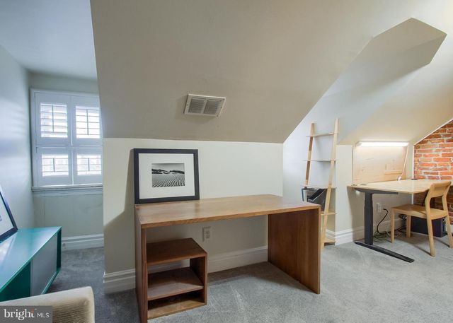 2410 N 2ND ST, Harrisburg, PA 17110