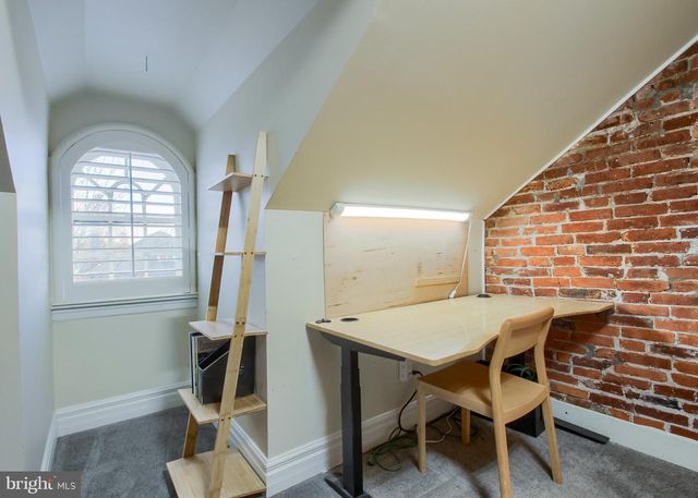 2410 N 2ND ST, Harrisburg, PA 17110