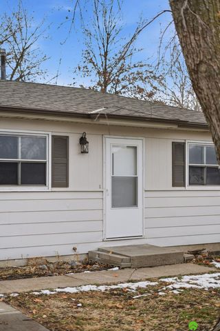 5915 Holdrege Street, Lincoln, NE 68505