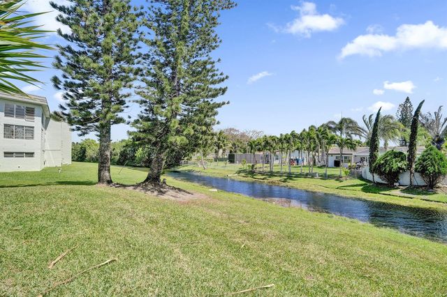 6670 Royal Palm Boulevard 201- K, Margate, FL 33063