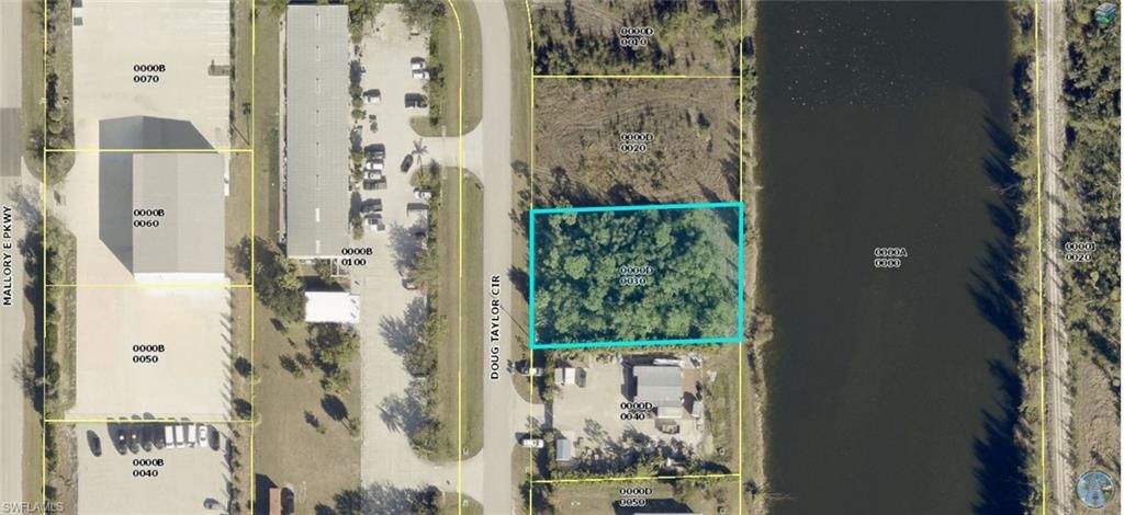 5301 Doug Taylor CIR, ST. JAMES CITY, FL 33956 — photo 2