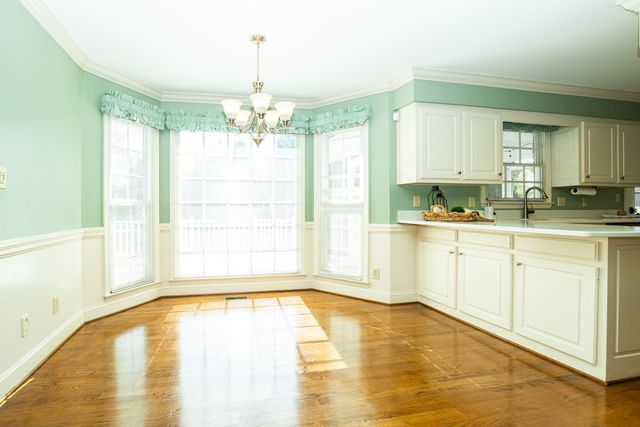 110 W Killarney Lake, Moore, SC 29369