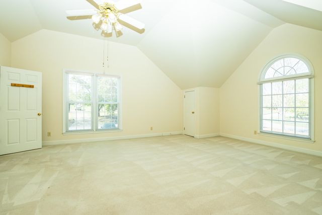 110 W Killarney Lake, Moore, SC 29369