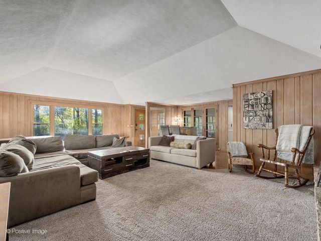 S639 Prince Crossing Road, West Chicago, IL 60185