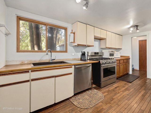 S639 Prince Crossing Road, West Chicago, IL 60185