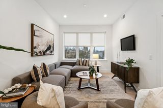 20-30 W ALLENS LN #415, Philadelphia, PA 19119