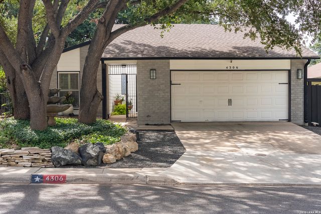 4306 PUTTING GRN, San Antonio, TX 78217