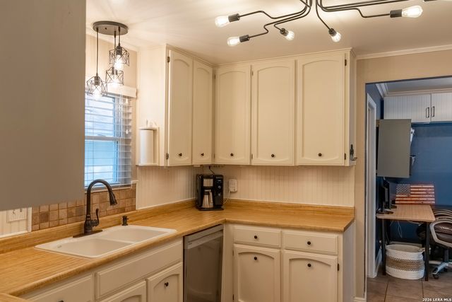 4306 PUTTING GRN, San Antonio, TX 78217