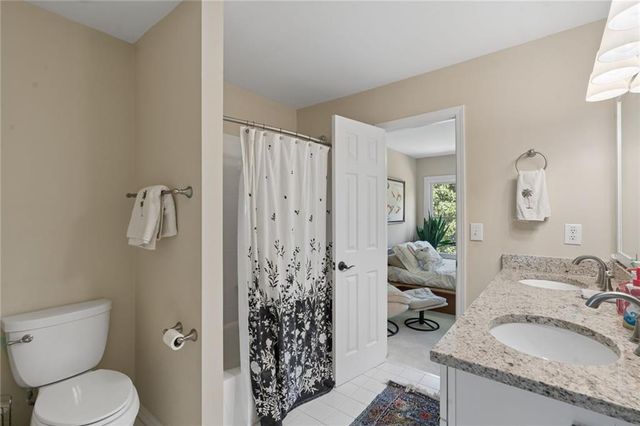 6875 Weatherstone Way, Alpharetta, GA 30009