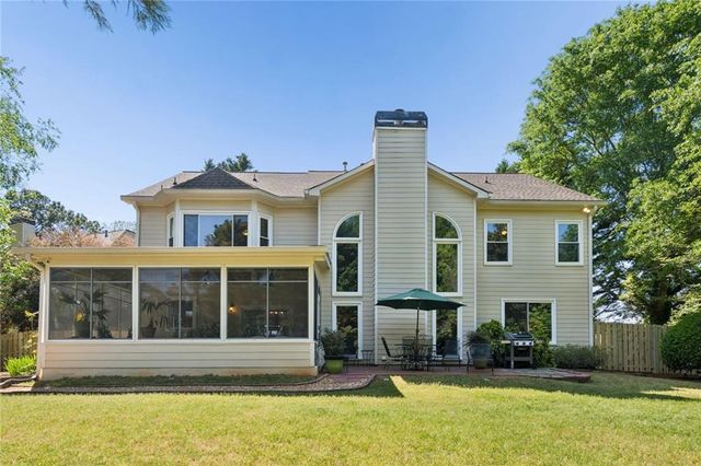 6875 Weatherstone Way, Alpharetta, GA 30009