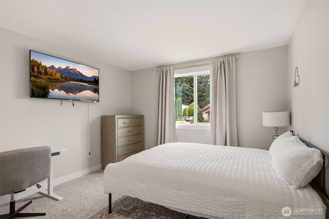 6204 53rd Street Ct W, University Place, WA 98467