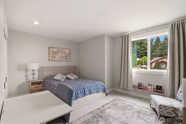 6204 53rd Street Ct W, University Place, WA 98467