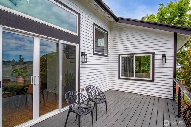6204 53rd Street Ct W, University Place, WA 98467