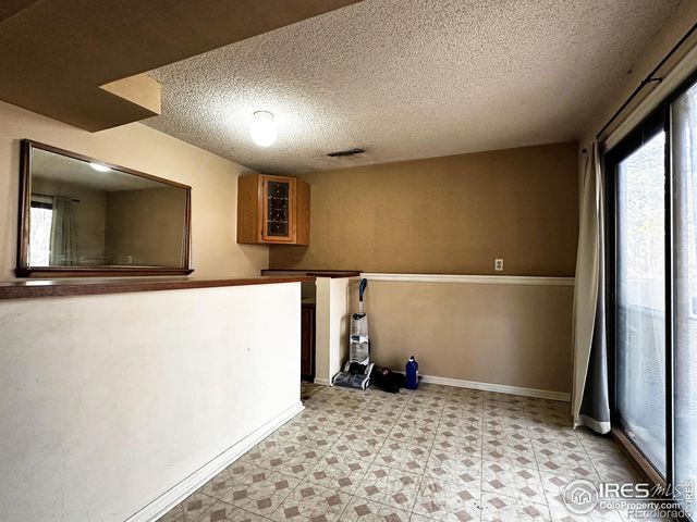 2421 Oleander Court, Loveland, CO 80538