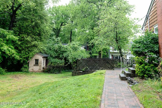 161 E Washington Avenue, Atlantic Highlands, NJ 07716