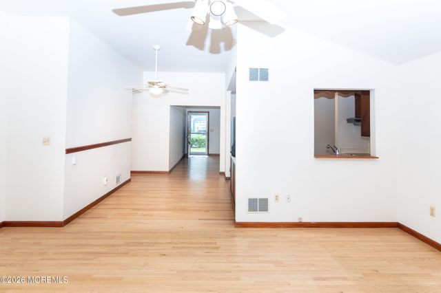 161 E Washington Avenue, Atlantic Highlands, NJ 07716