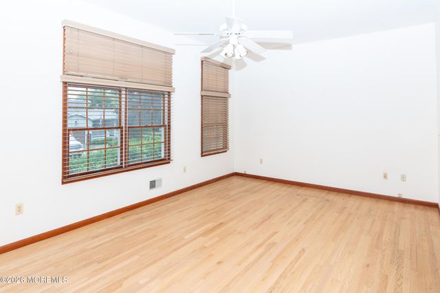 161 E Washington Avenue, Atlantic Highlands, NJ 07716