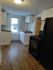 143 Chestnut St 1, Marlborough, MA 01752