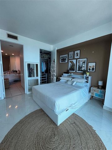 500 Brickell Ave 4102, Miami, FL 33131