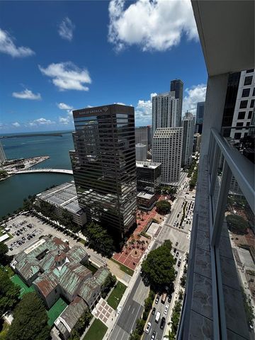 500 Brickell Ave 4102, Miami, FL 33131