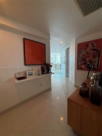 500 Brickell Ave 4102, Miami, FL 33131