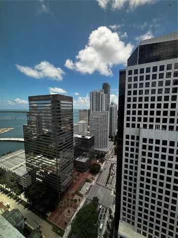 500 Brickell Ave 4102, Miami, FL 33131