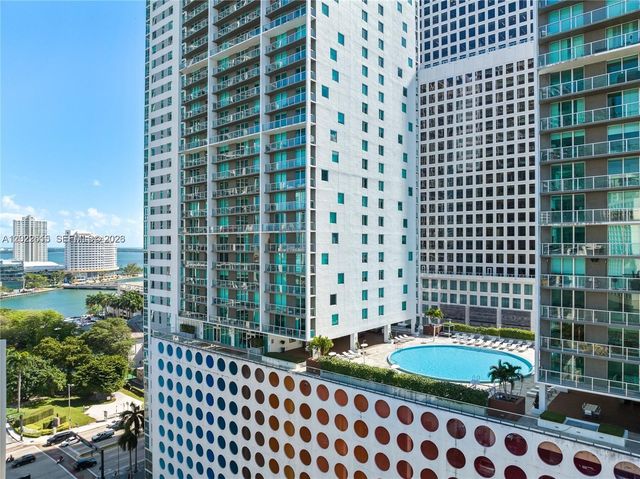 500 Brickell Ave 4102, Miami, FL 33131