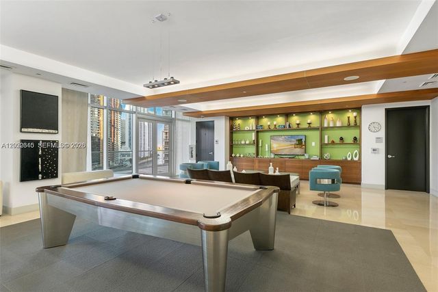 500 Brickell Ave 4102, Miami, FL 33131
