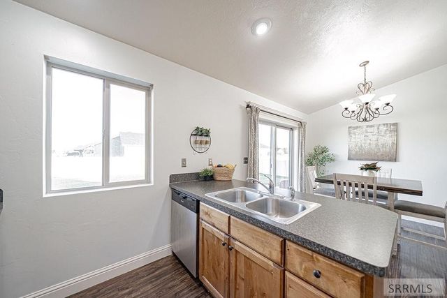 2060 N Roy Drive, Idaho Falls, ID 83401