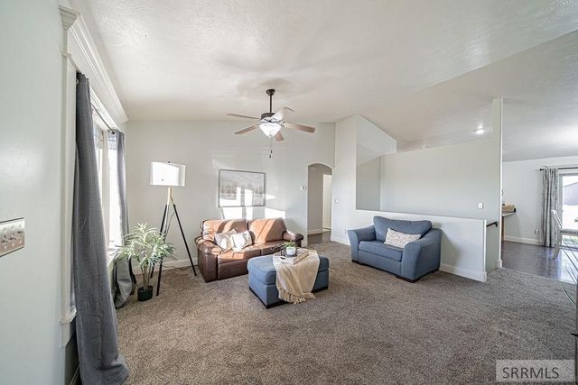 2060 N Roy Drive, Idaho Falls, ID 83401