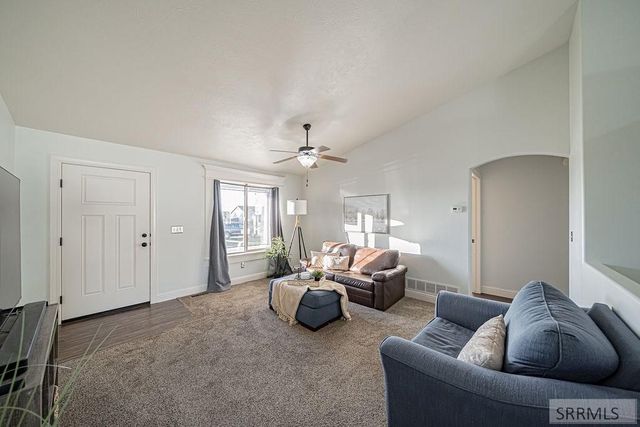 2060 N Roy Drive, Idaho Falls, ID 83401