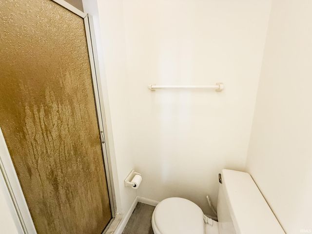 5895 N SR 213, Windfall, IN 46076