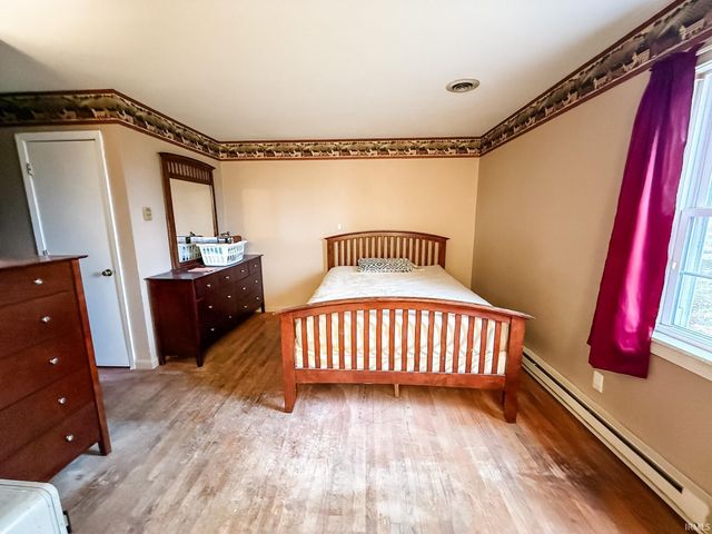 5895 N SR 213, Windfall, IN 46076