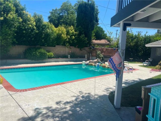 1016 Roldan, Simi Valley, CA 93065