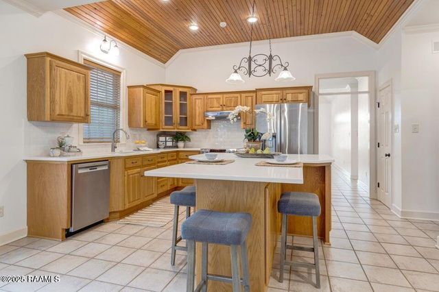 126 Kingspointe Circle, Lafayette, LA 70508