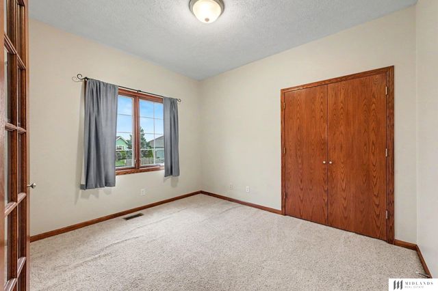 16507 Briar Street, Omaha, NE 68136